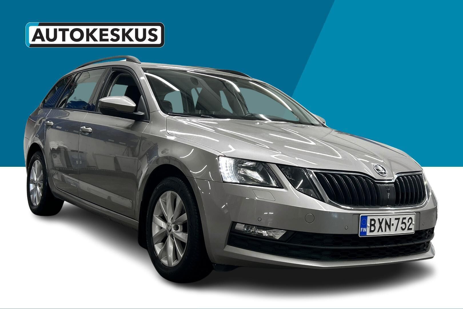 Skoda Octavia iso kuva 3