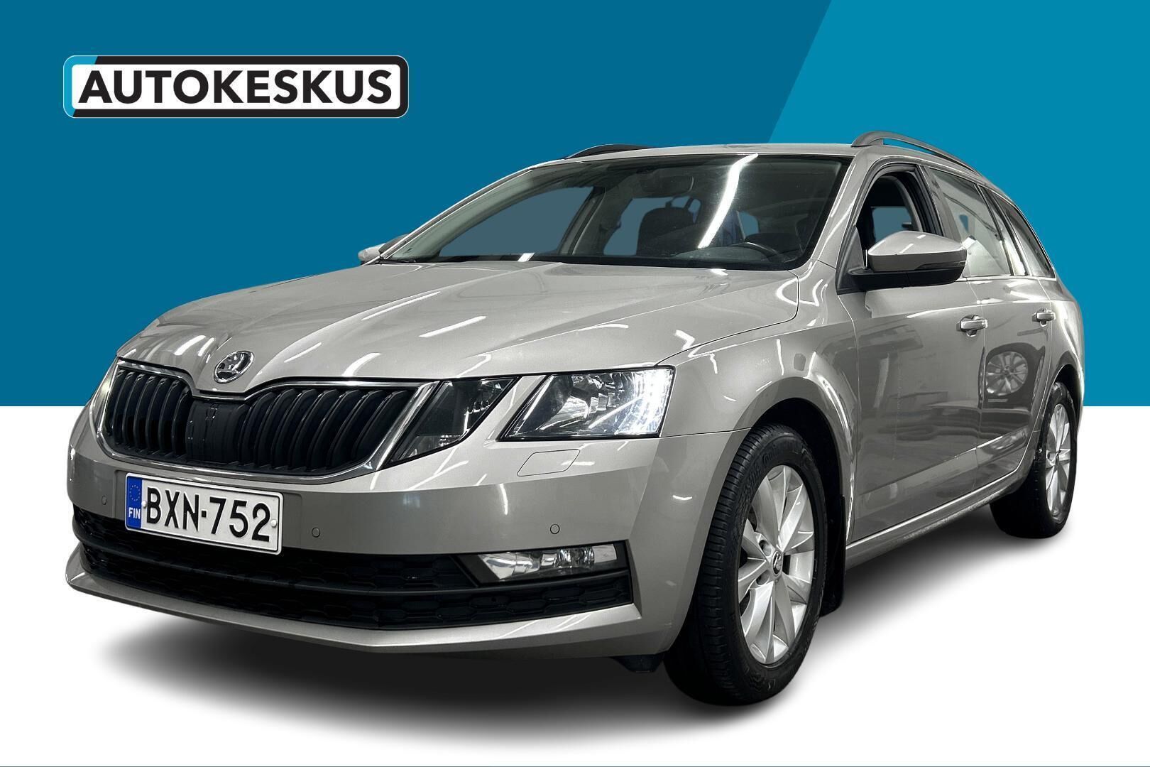 Skoda Octavia iso kuva 0