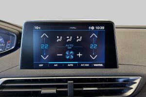 Peugeot 3008 esikatselu 23