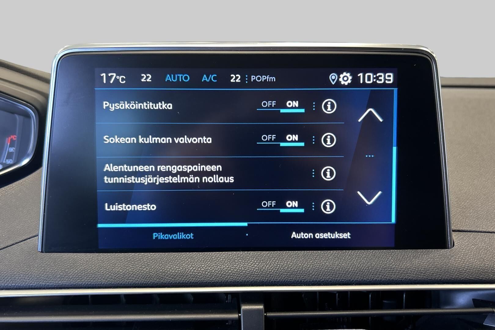 Peugeot 3008 iso kuva 27