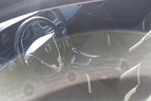 Volvo V40 esikatselu 2