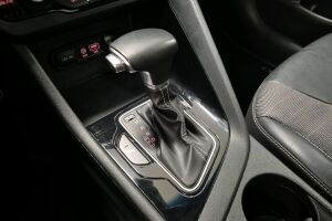 Kia Niro esikatselu 13