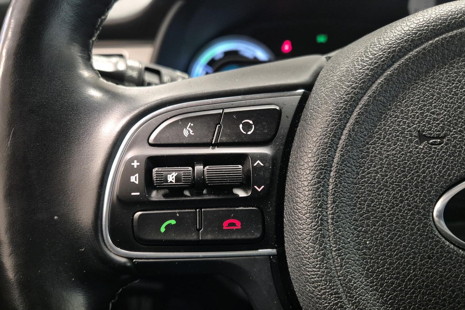 Kia Niro iso kuva 19