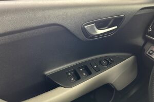 Kia Stonic esikatselu 19