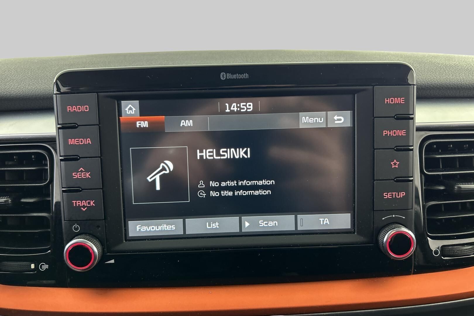 Kia Stonic iso kuva 22