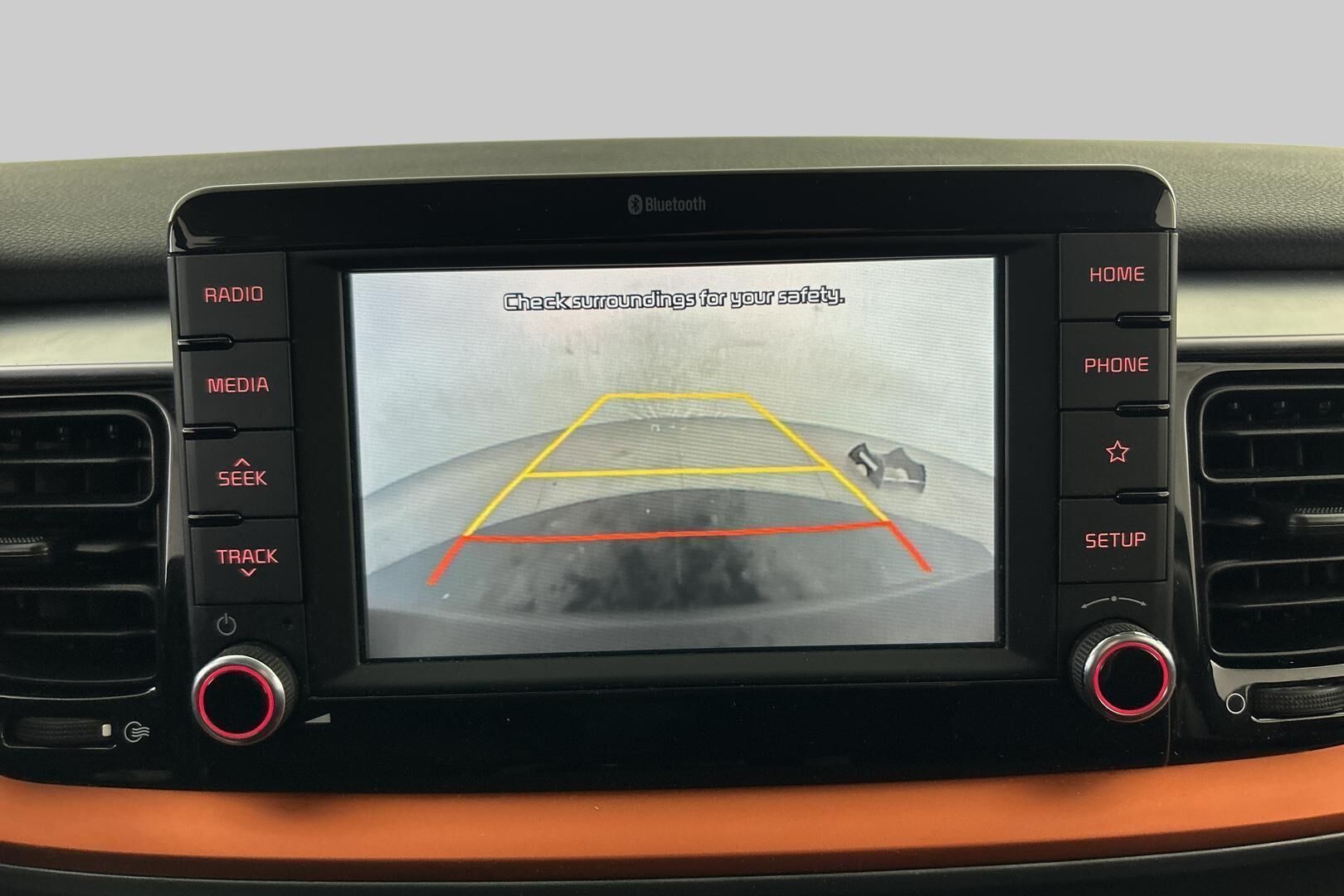 Kia Stonic iso kuva 23