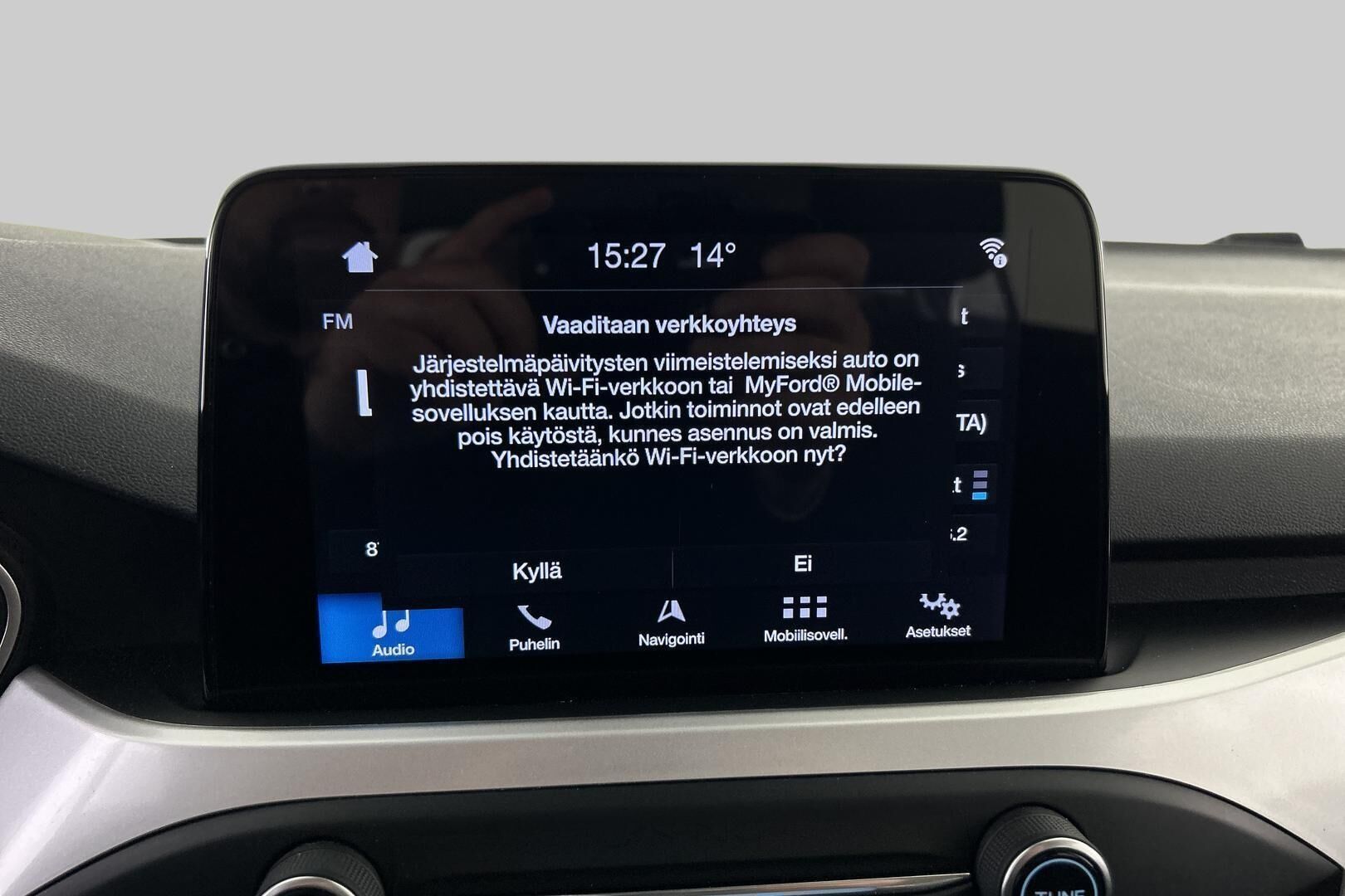 Ford Focus iso kuva 21