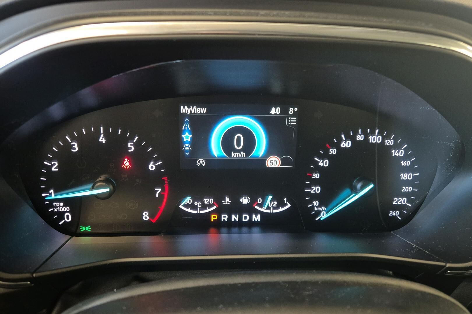 Ford Focus iso kuva 10