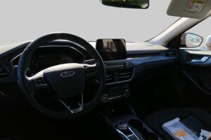 Ford Focus esikatselu 2