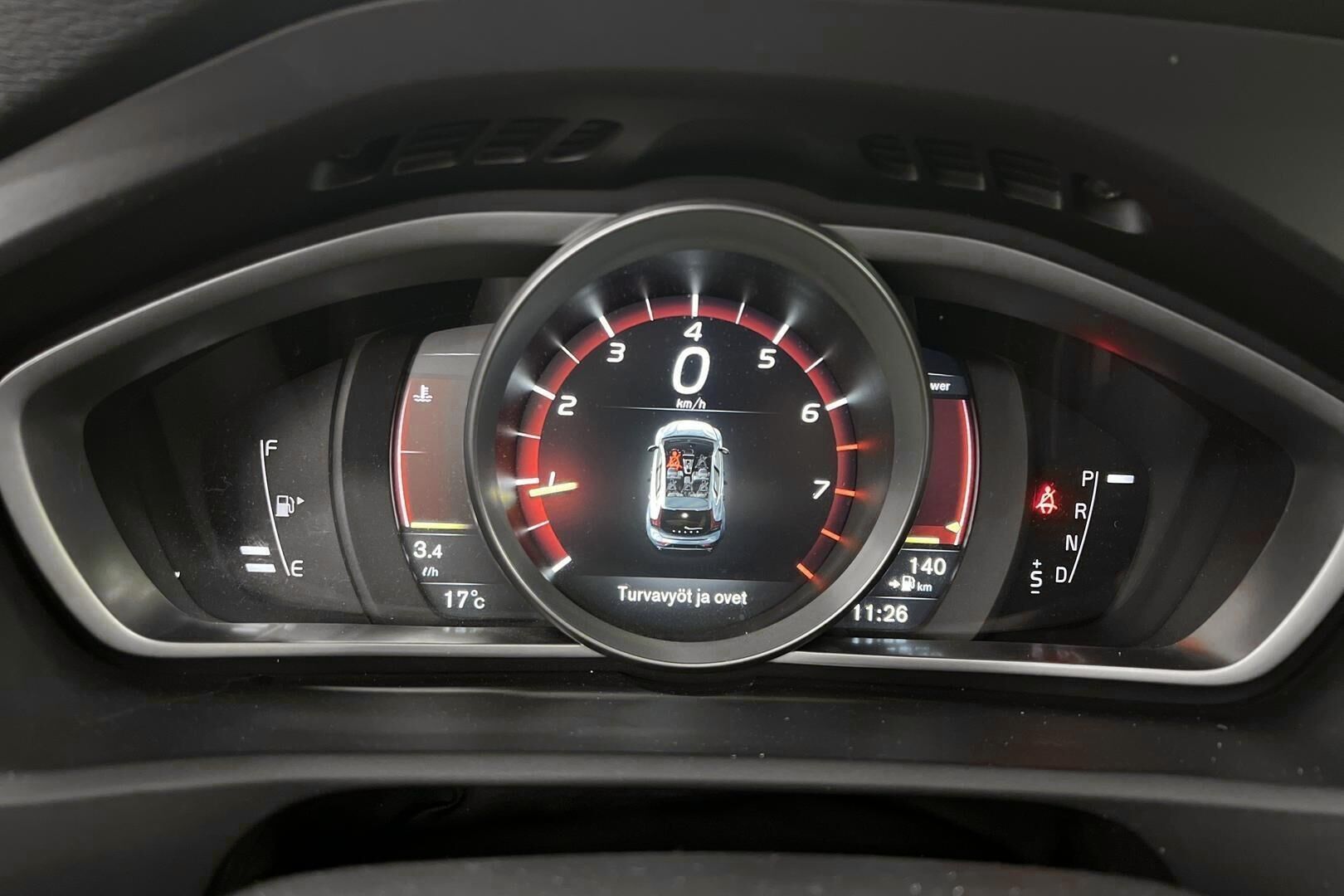 Volvo V40 iso kuva 13