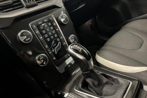 Volvo V40 esikatselu 15