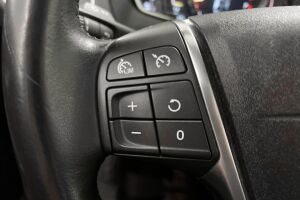 Volvo V40 esikatselu 16