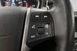 Volvo V40 esikatselu 17