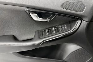 Volvo V40 esikatselu 19