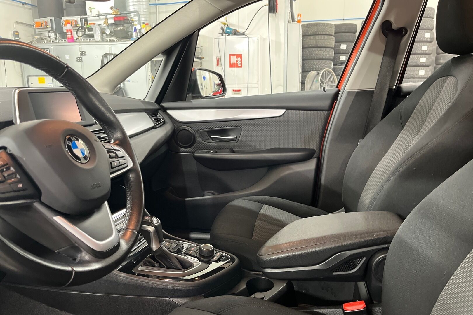BMW 2-sarja iso kuva 7