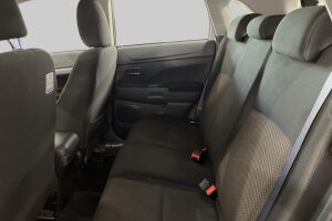Mitsubishi ASX esikatselu 10