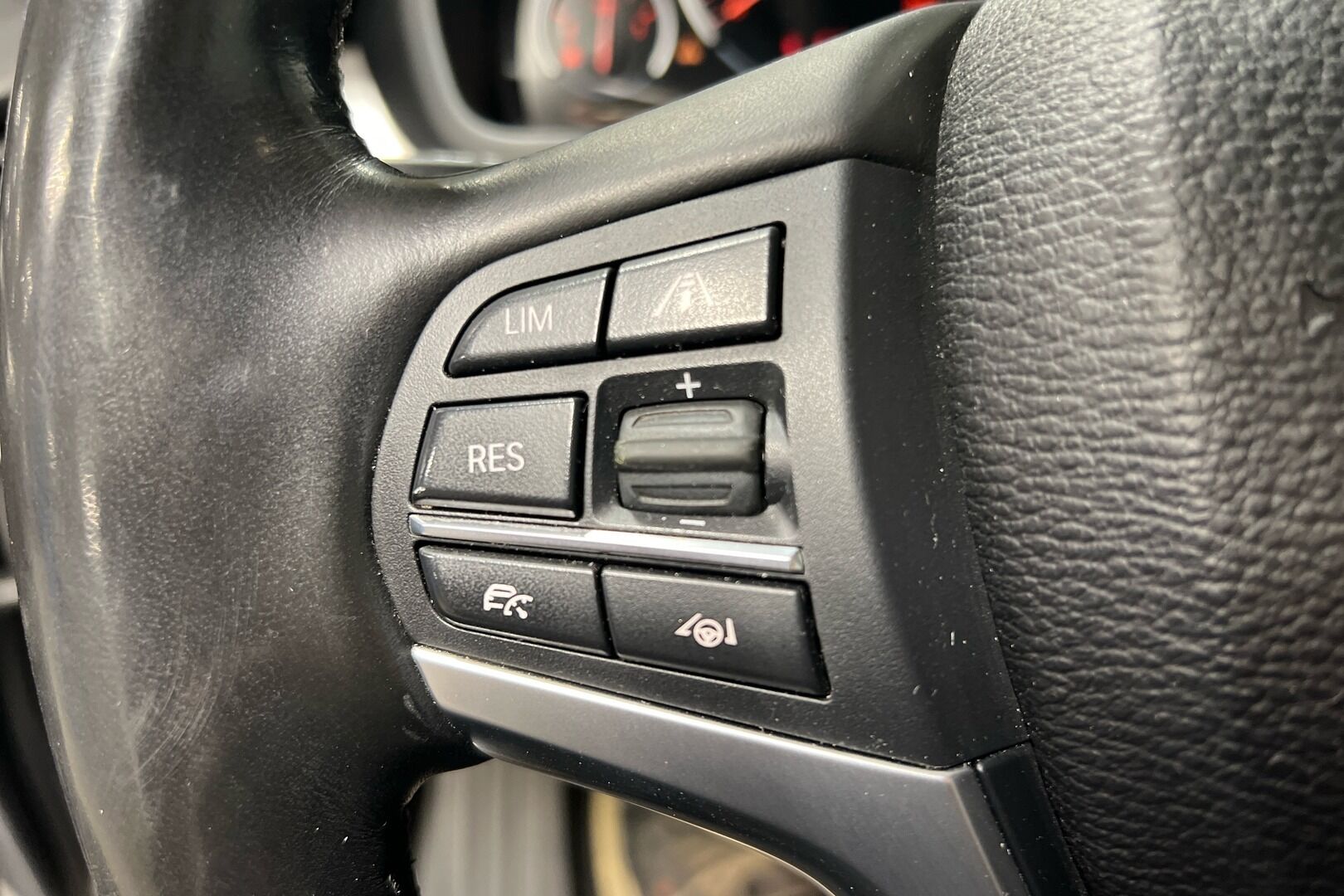 BMW X5 iso kuva 14