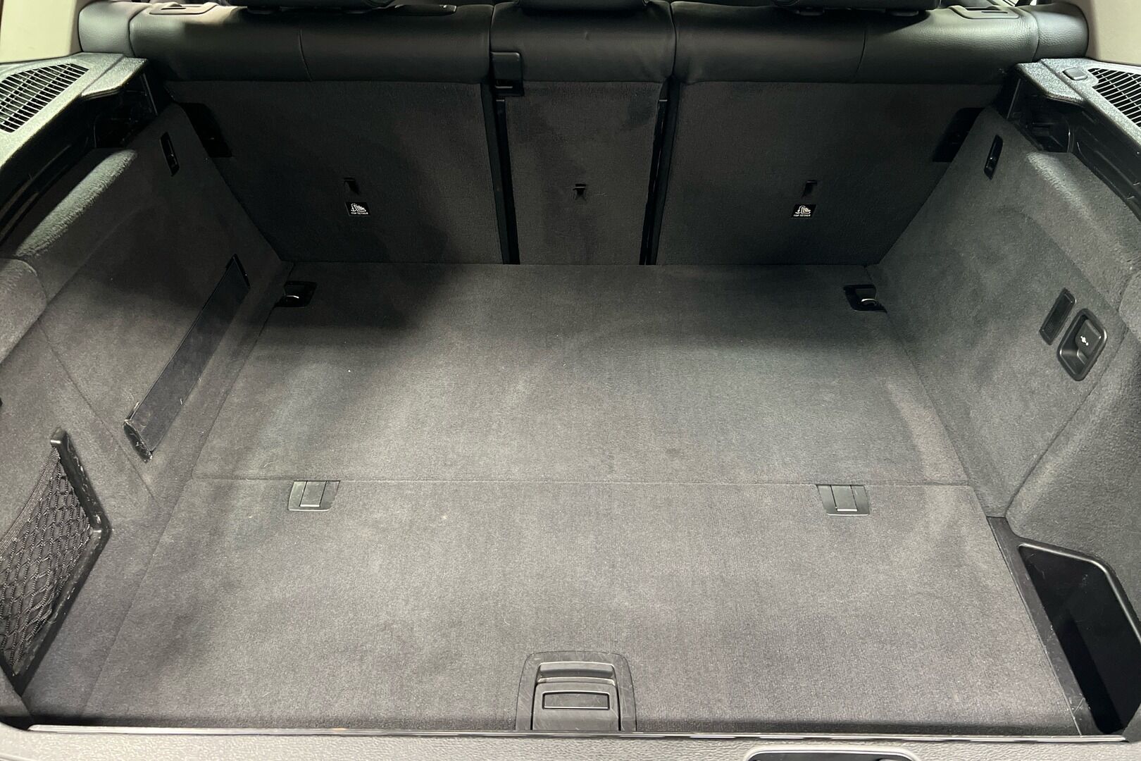 BMW X5 iso kuva 8
