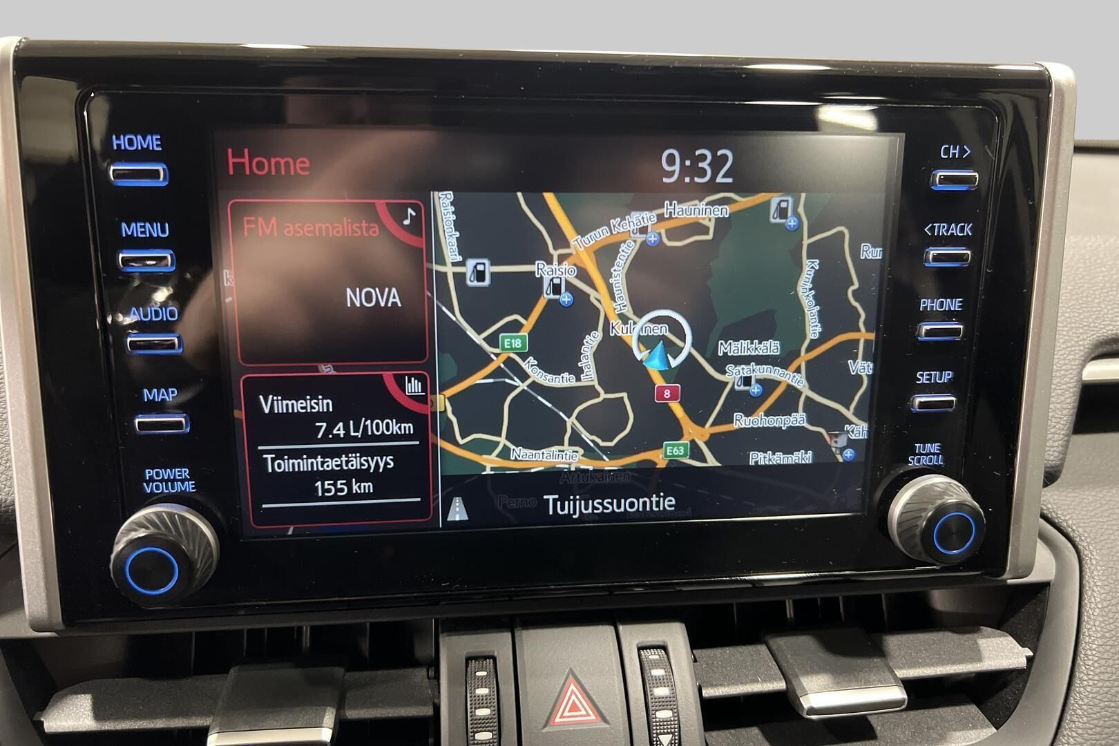 Toyota RAV4 iso kuva 20