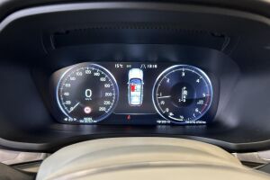 Volvo V60 esikatselu 19
