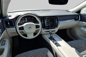 Volvo V60 esikatselu 2
