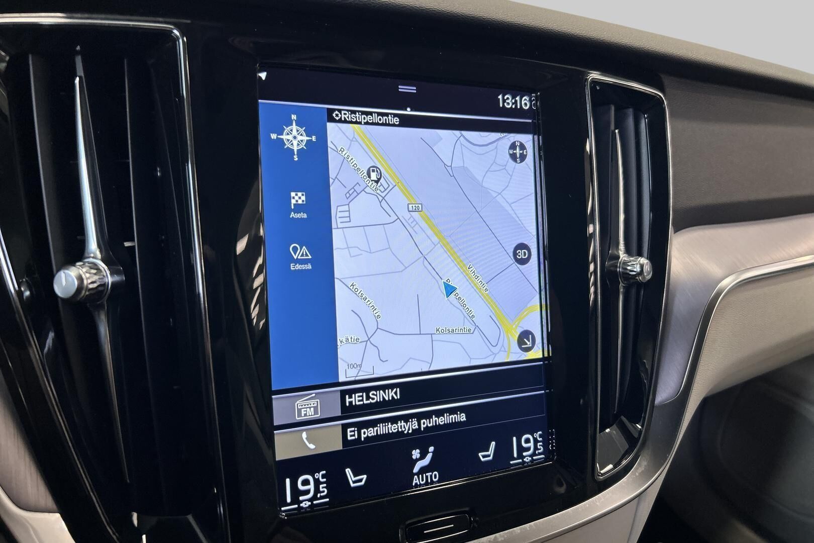Volvo V60 iso kuva 20