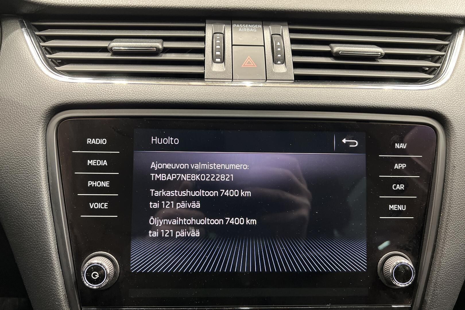 Skoda Octavia iso kuva 16