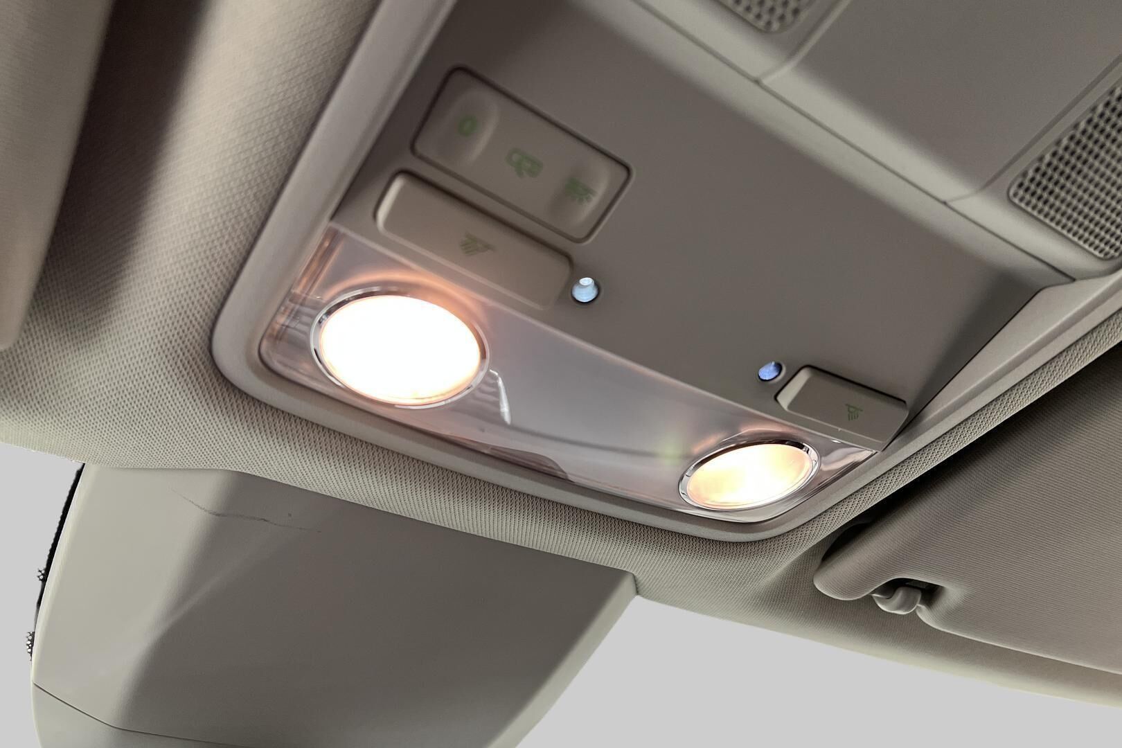 Skoda Octavia iso kuva 22