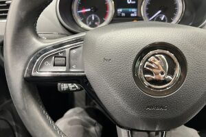 Skoda Octavia esikatselu 24