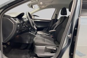 Skoda Octavia esikatselu 8