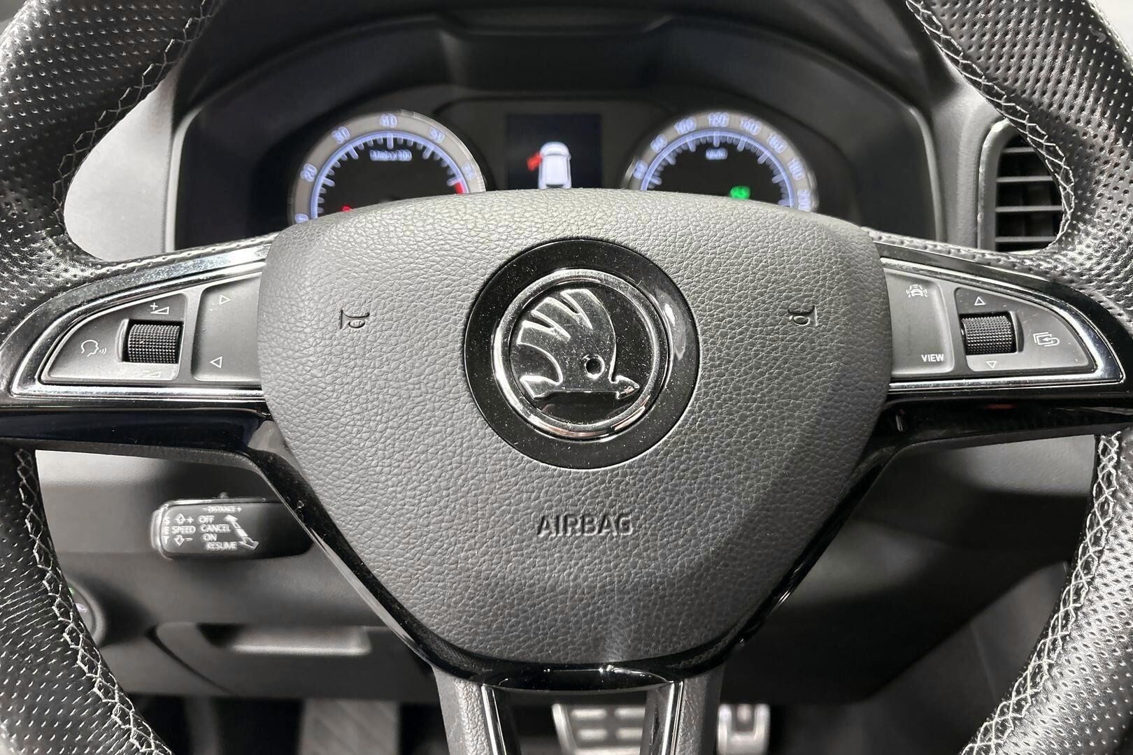 Skoda Karoq iso kuva 19