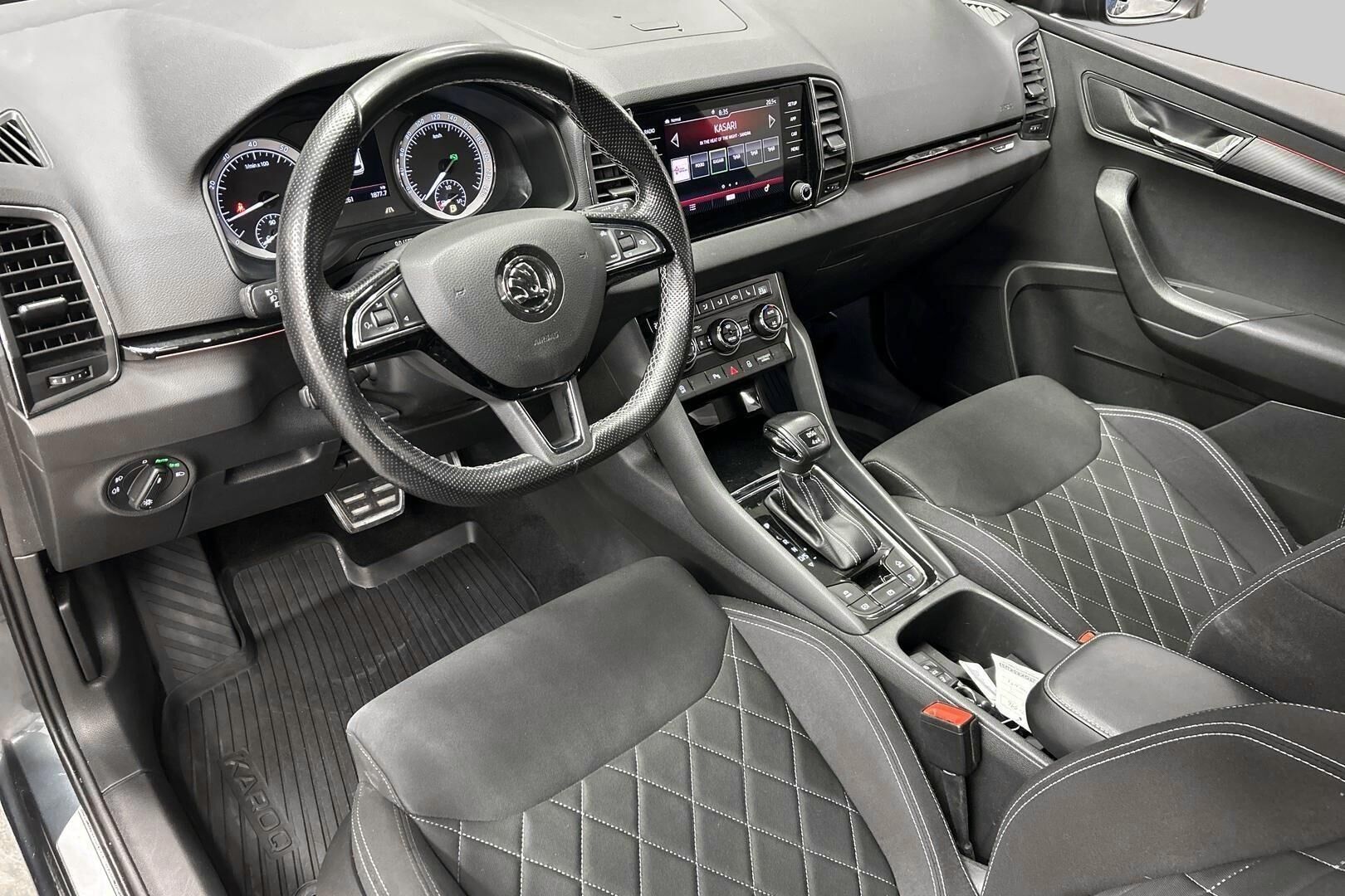 Skoda Karoq iso kuva 9