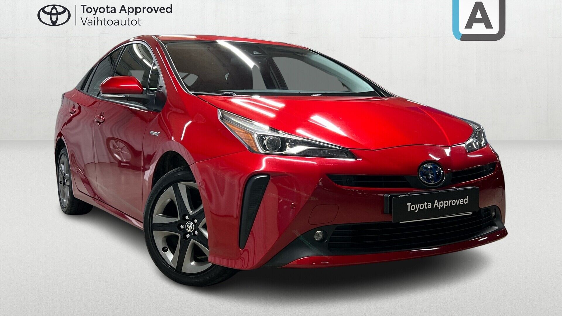 Toyota Prius iso kuva 5