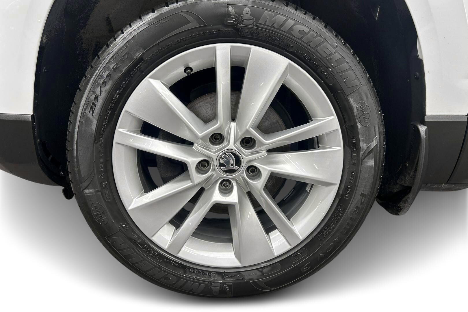 Skoda Karoq iso kuva 13