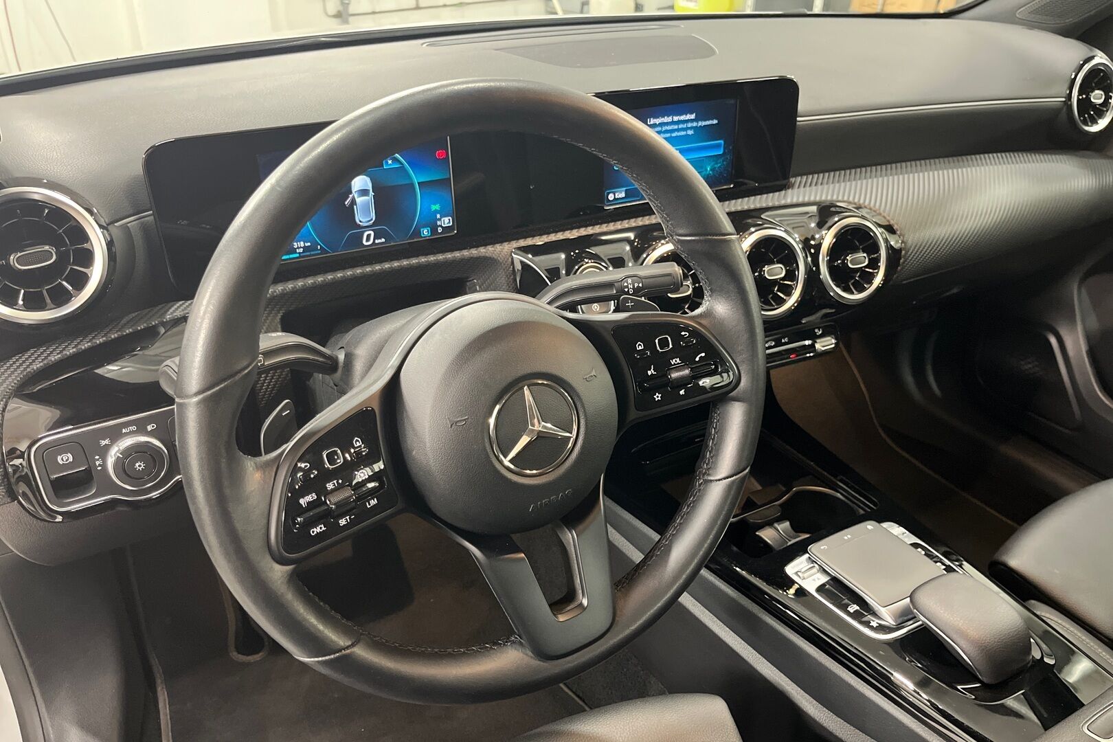 Mercedes-Benz A iso kuva 6