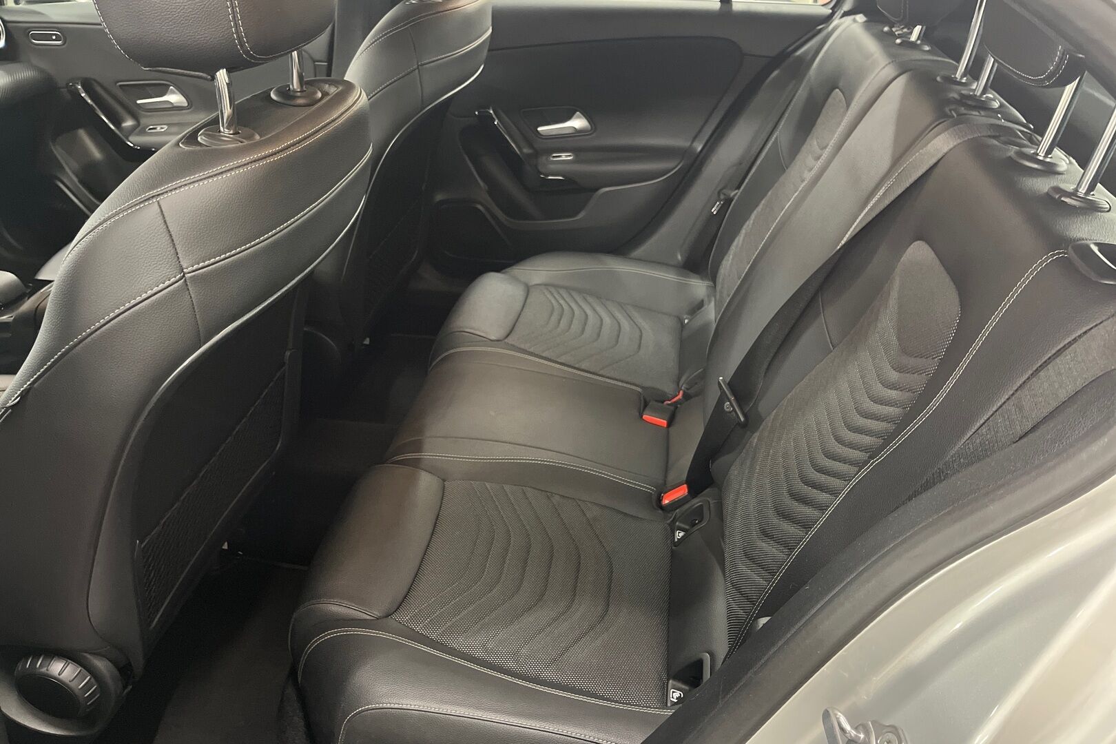 Mercedes-Benz A iso kuva 8