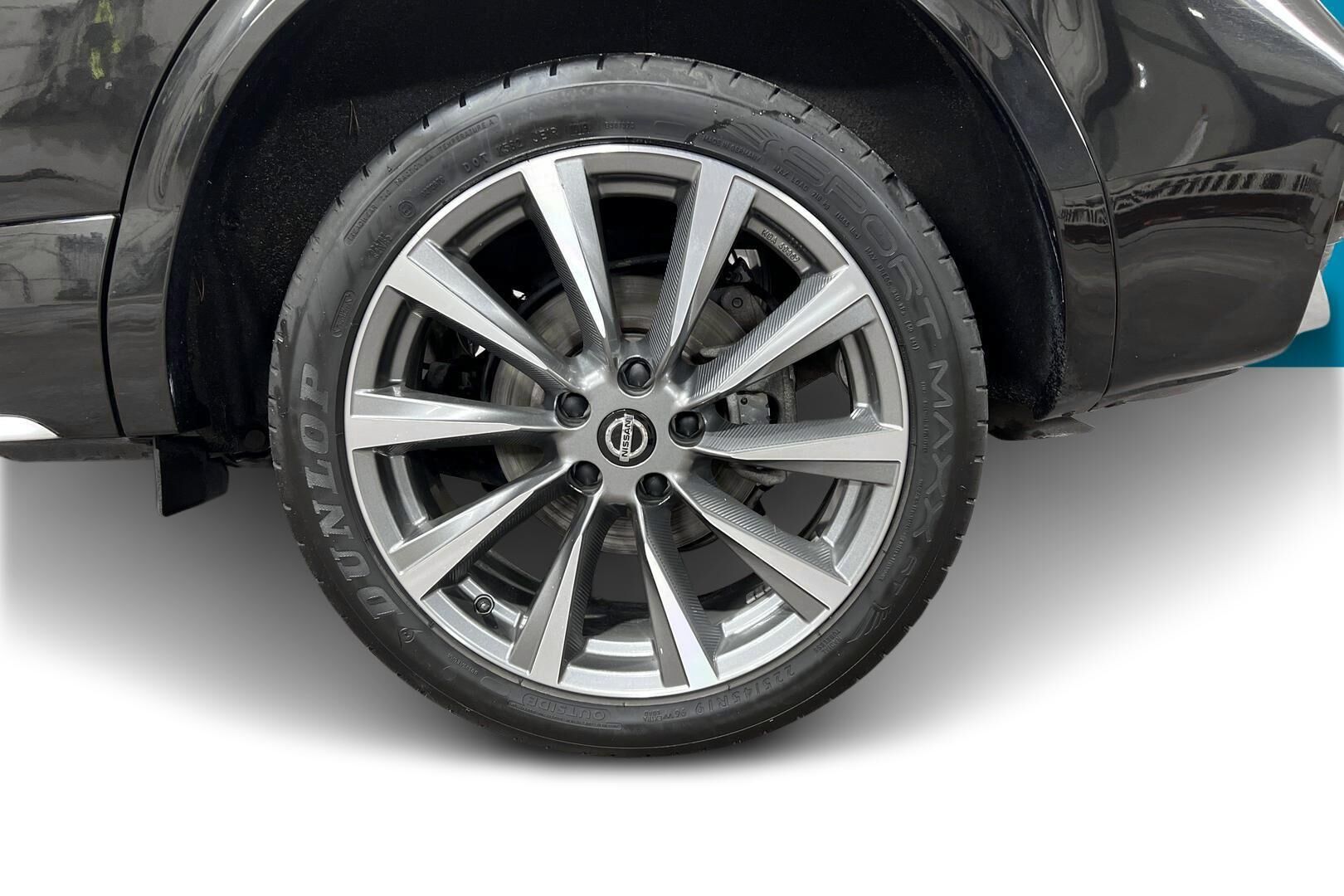 Nissan Qashqai iso kuva 13