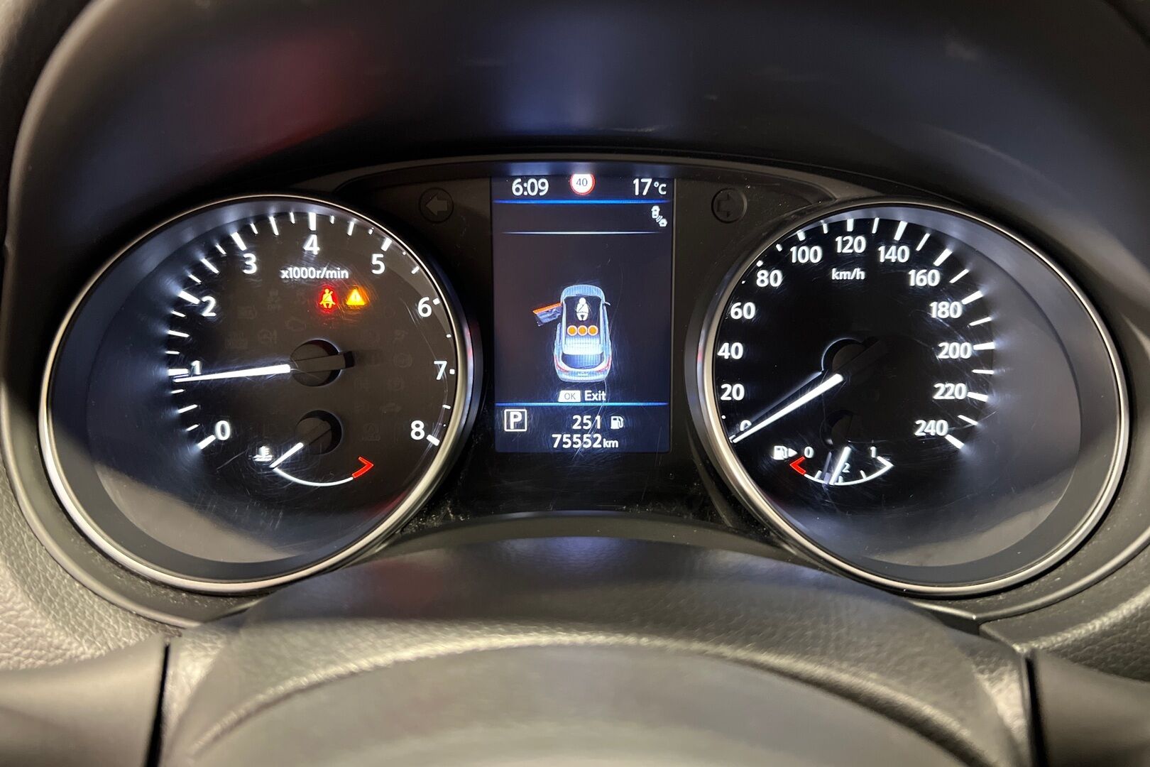Nissan Qashqai iso kuva 18