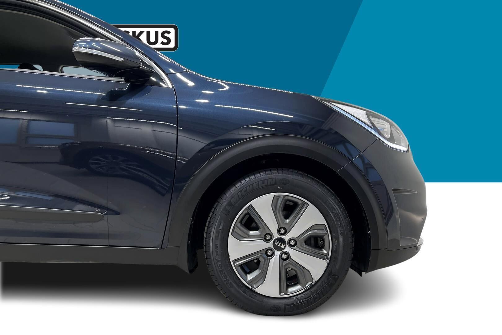 Kia Niro iso kuva 13