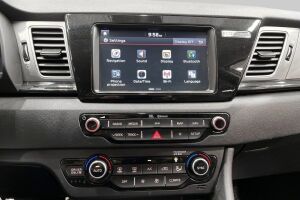 Kia Niro esikatselu 18