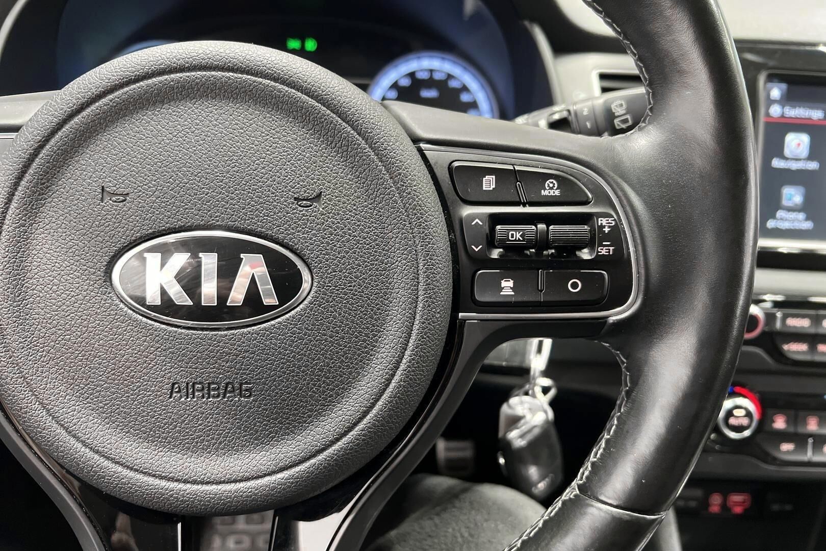 Kia Niro iso kuva 23