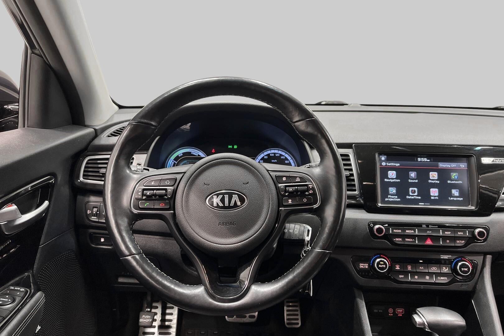 Kia Niro iso kuva 31