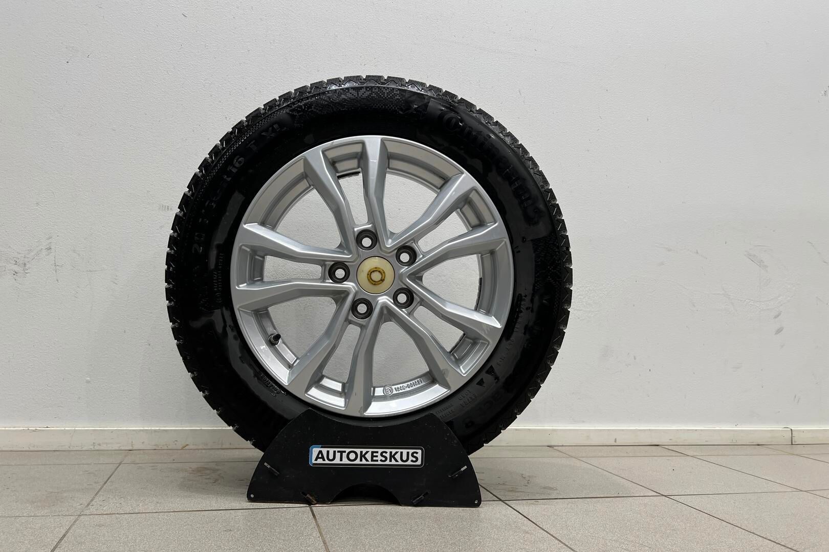 Kia Niro iso kuva 34