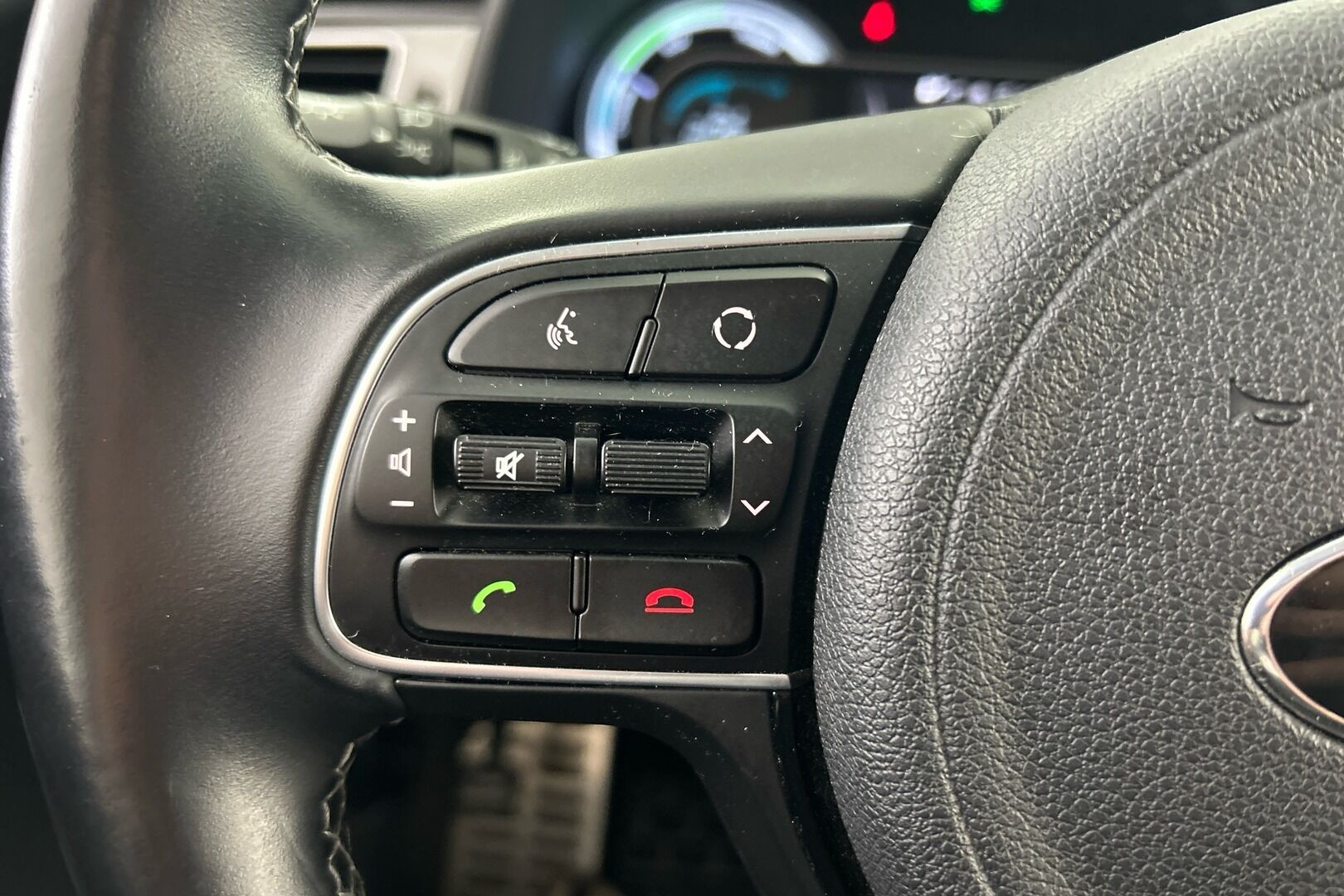 Kia Niro iso kuva 19