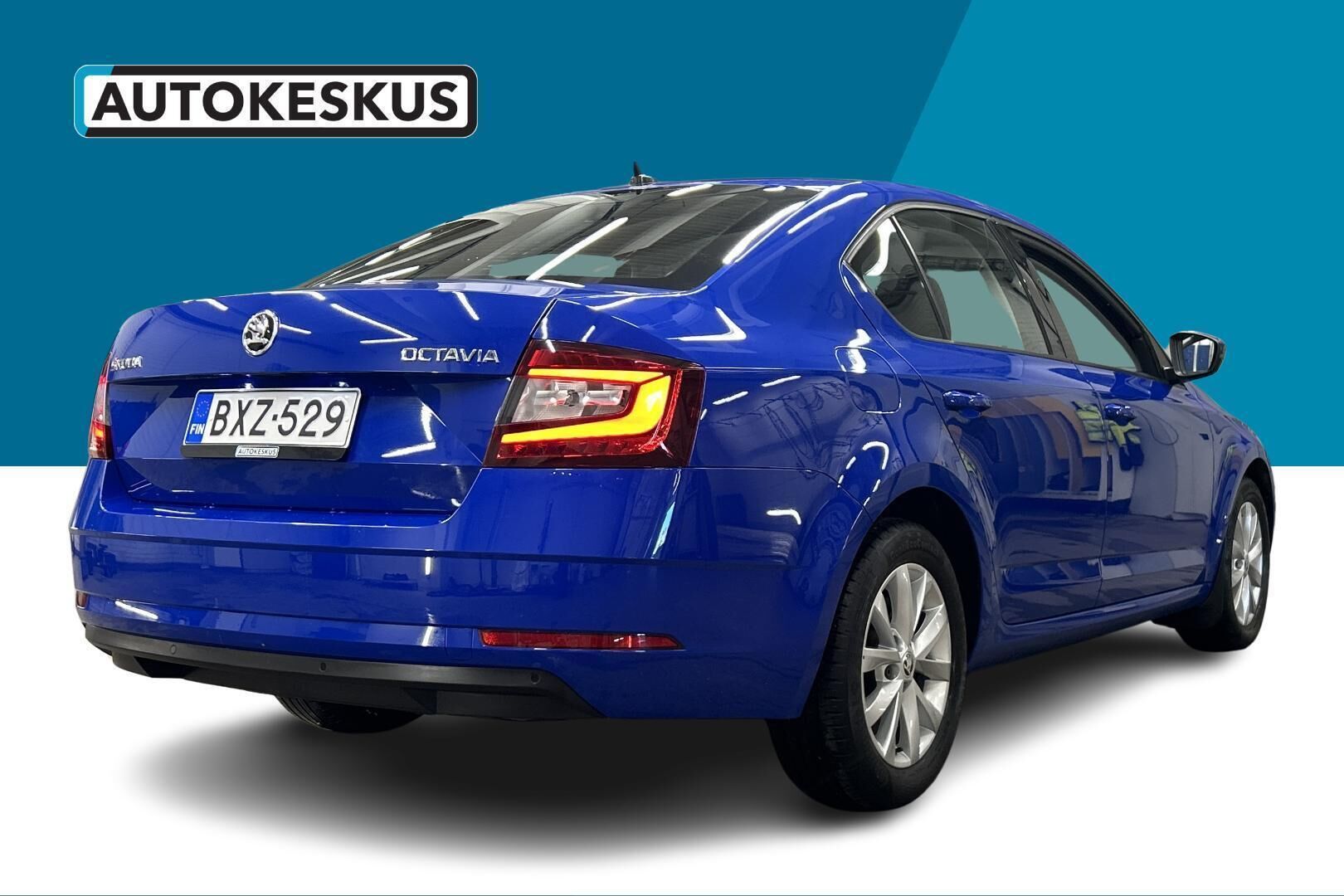 Skoda Octavia iso kuva 5