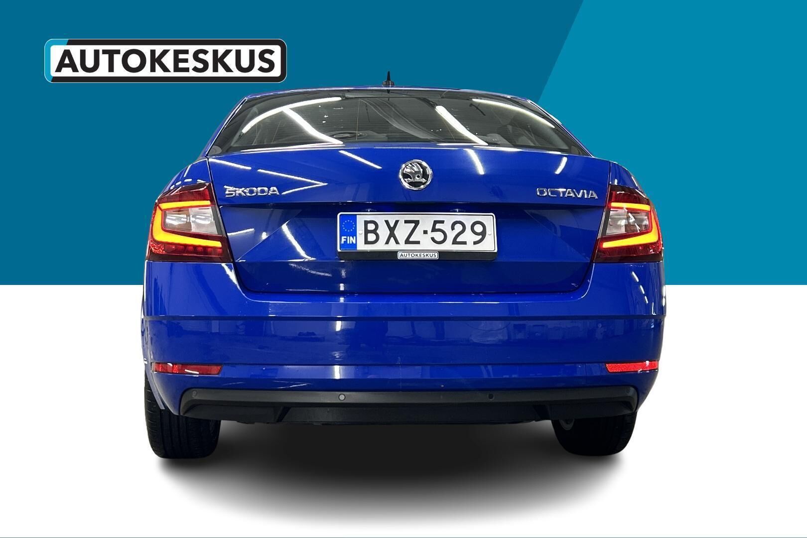 Skoda Octavia iso kuva 6