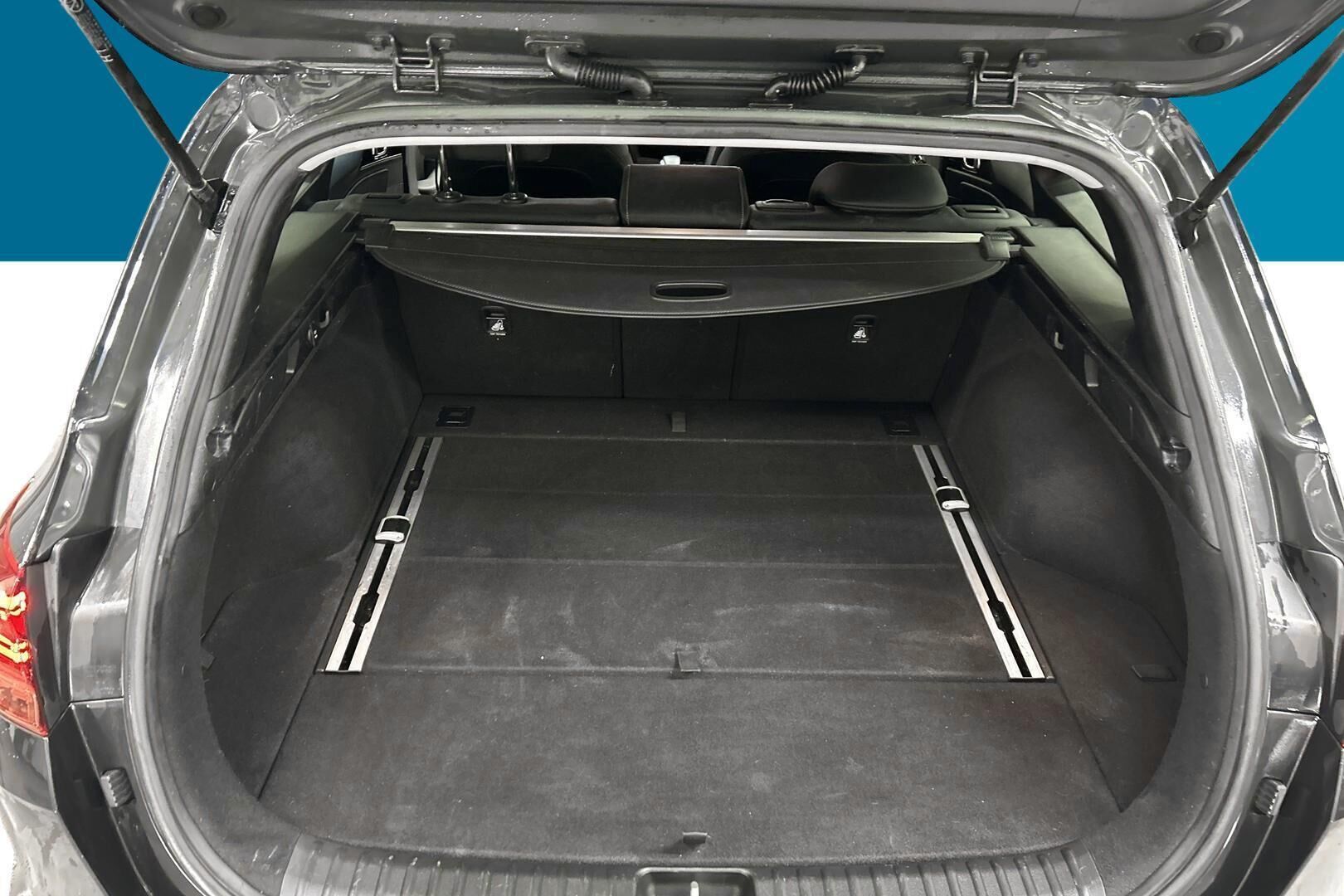 Kia Ceed iso kuva 12