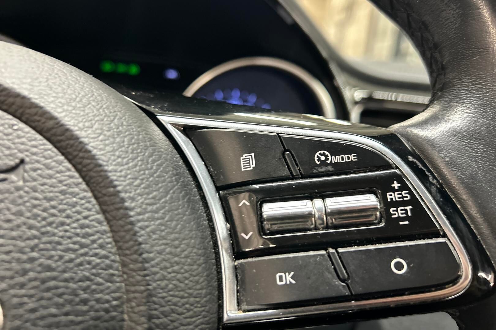 Kia Ceed iso kuva 16