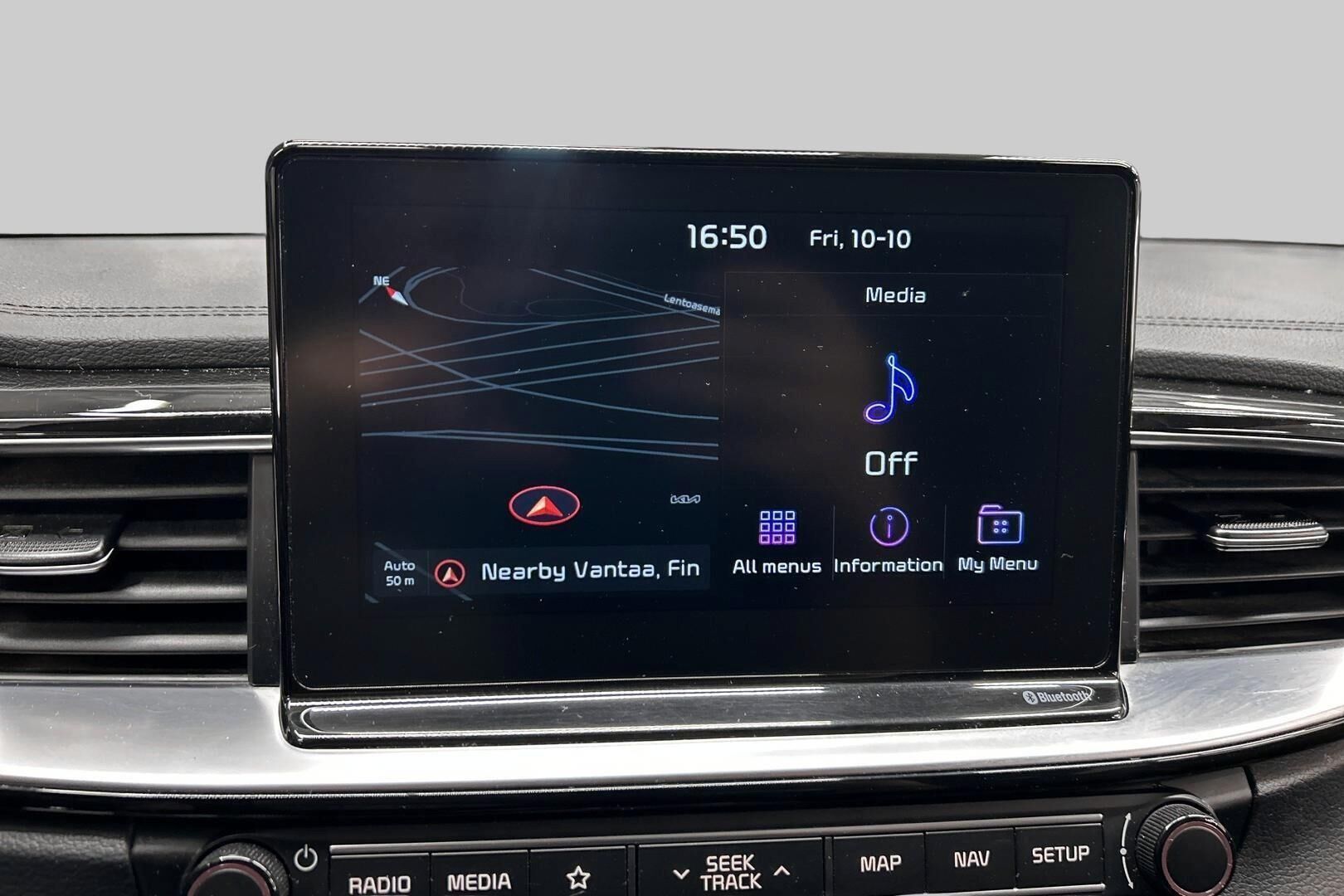 Kia Ceed iso kuva 17