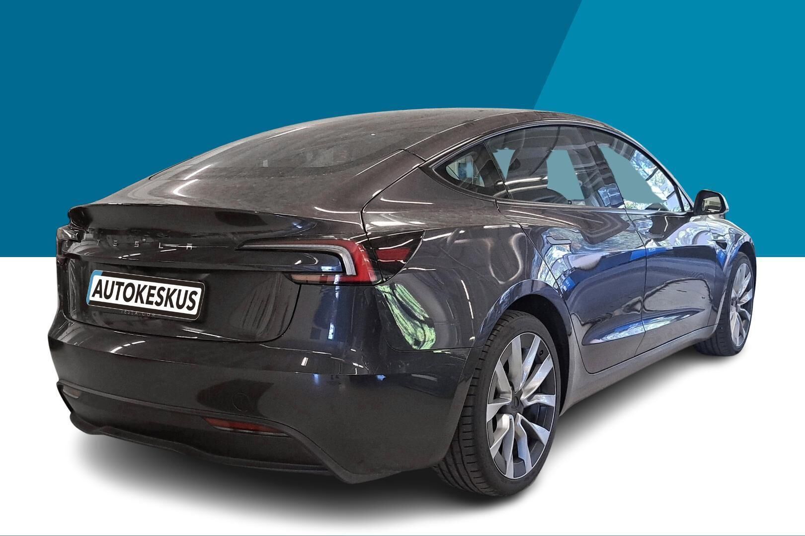 TESLA MODEL 3 iso kuva 2